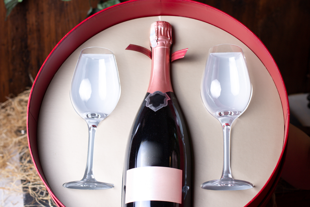 El mejor vino para regalar: detalles que se sienten, se viven… y se beben