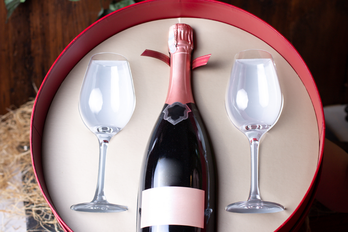 El mejor vino para regalar: detalles que se sienten, se viven… y se beben